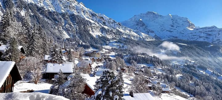 Hotel Bellevue - Traditional Swiss Hideaway