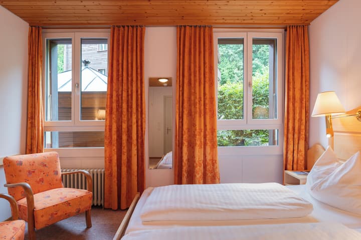 Hotel Bellevue - Traditional Swiss Hideaway