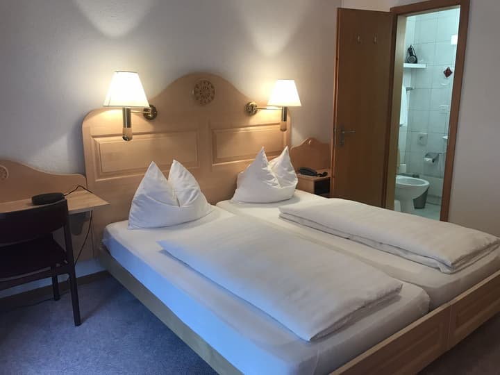 Hotel Bellevue - Traditional Swiss Hideaway