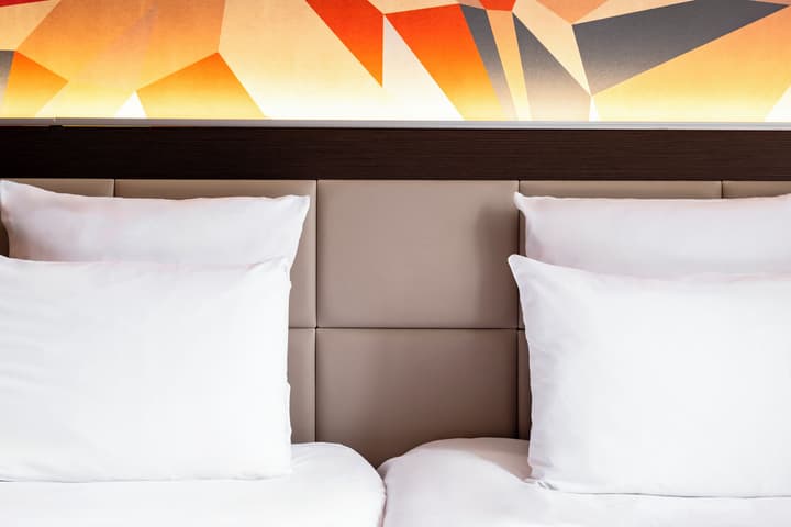 Mercure Omaha Beach Hotel