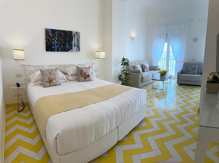 Relais Maresca Luxury Small Hotel