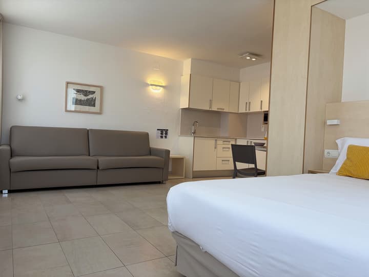 Atenea Park - Suites Apartments