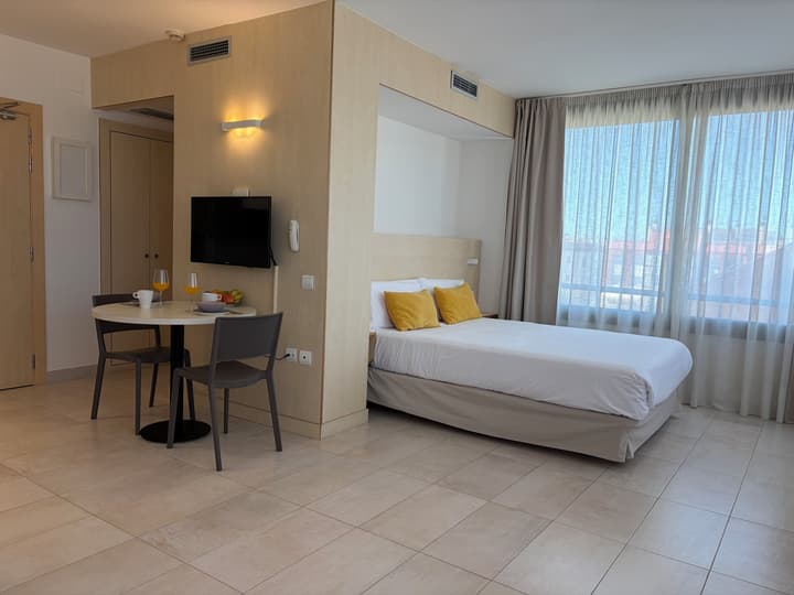 Atenea Park - Suites Apartments