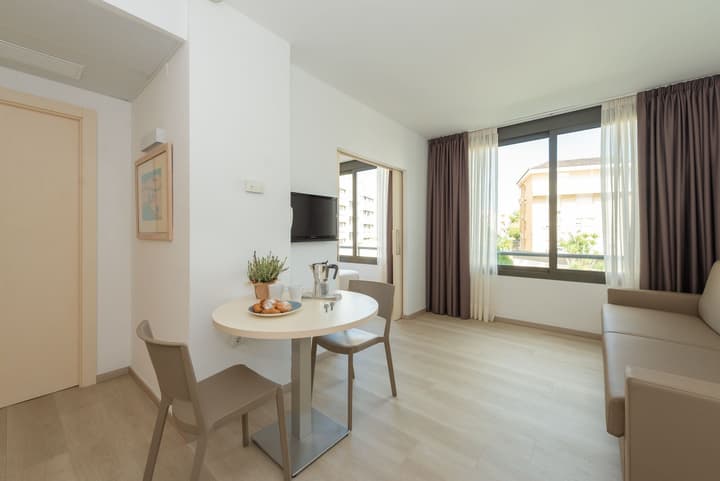 Atenea Park - Suites Apartments