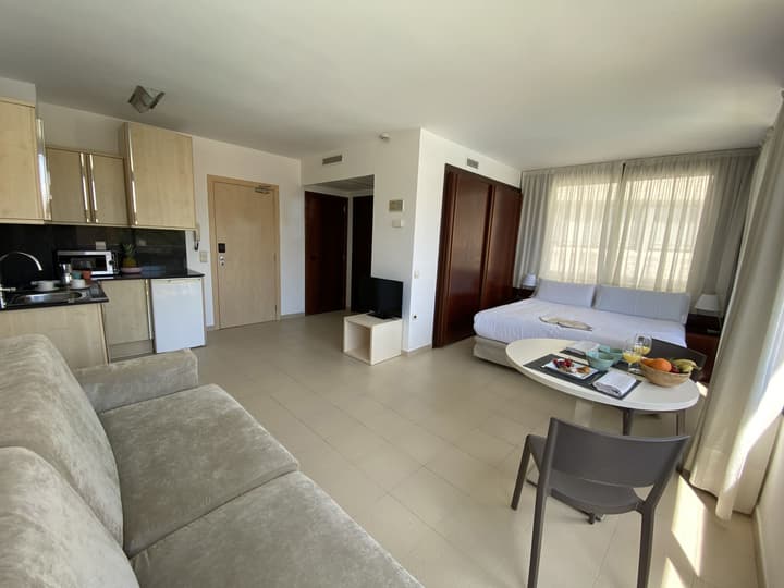 Atenea Park - Suites Apartments