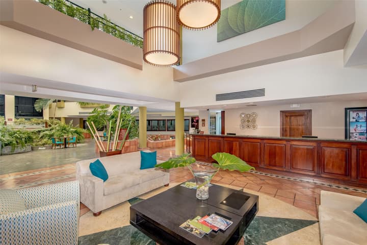 Hodelpa Garden Suites Golf & Convention Center