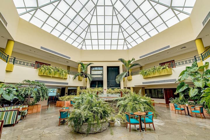 Hodelpa Garden Suites Golf & Convention Center
