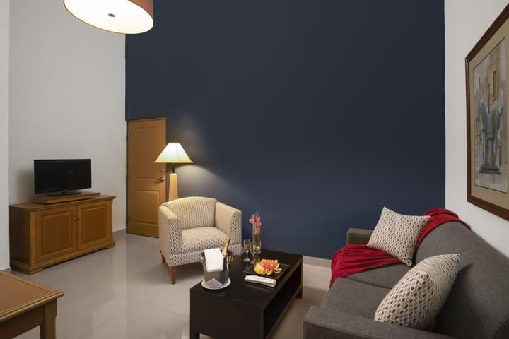 Hodelpa Garden Suites Golf & Convention Center