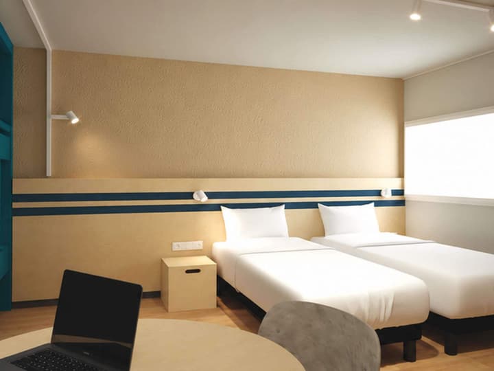 Hôtel ibis Orly Chevilly Tram 7