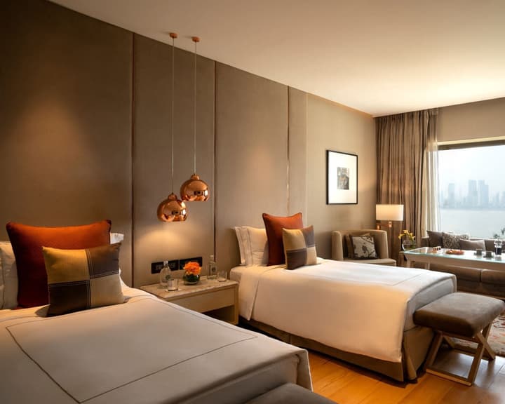 Taj Lands End