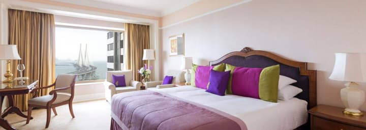 Taj Lands End