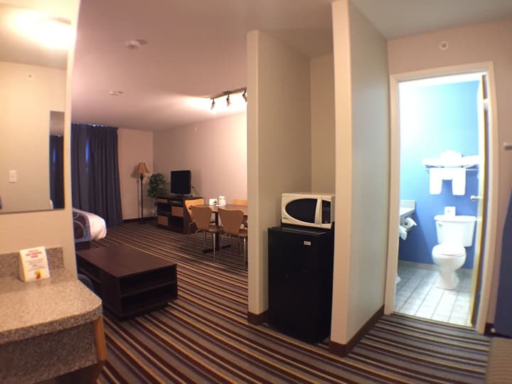 Super 8 by Wyndham Fort Frances