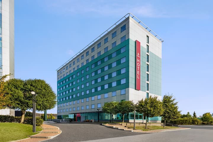 Amedia Express Prag, Trademark Collection by Wyndham