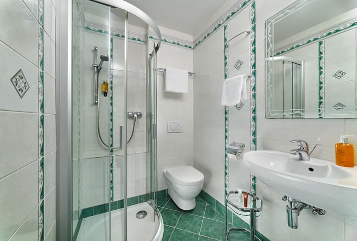 Green Garden Hotel