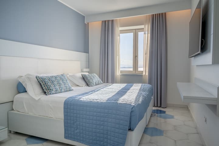 Lloyd's Baia Hotel