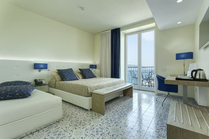 Lloyd's Baia Hotel