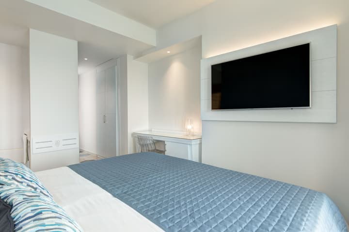 Lloyd's Baia Hotel