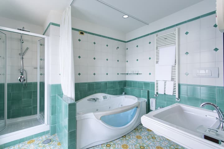 Lloyd's Baia Hotel
