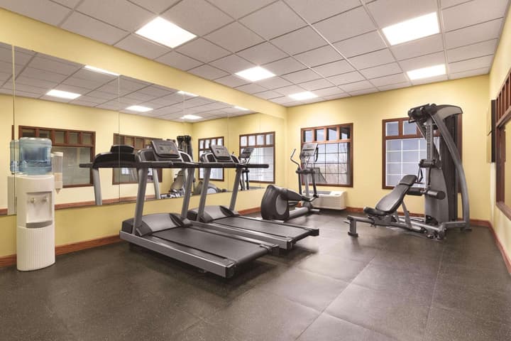 Country Inn & Suites by Radisson, Billings, MT