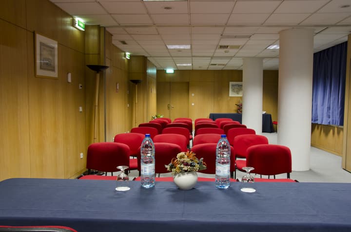 VIP Executive Eden Aparthotel