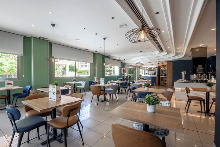 Travelodge Alicante Puerto