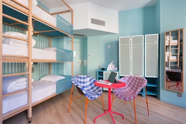 Hostel Ozz Nice