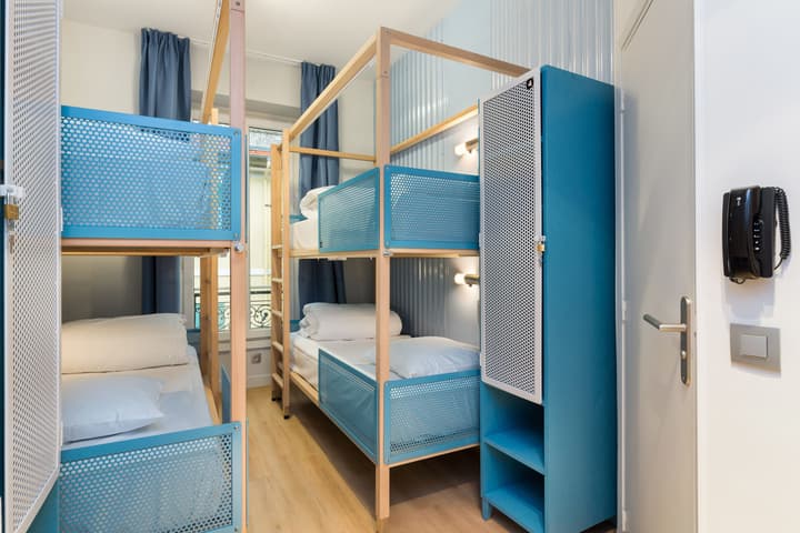 Hostel Ozz Nice
