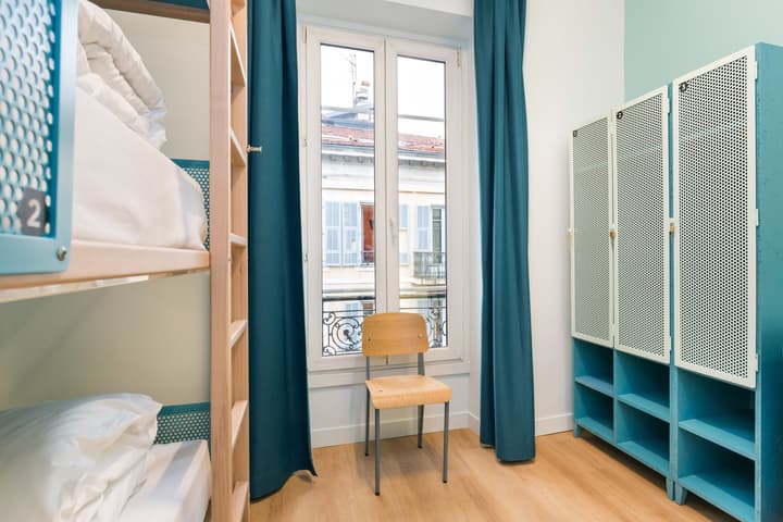 Hostel Ozz Nice
