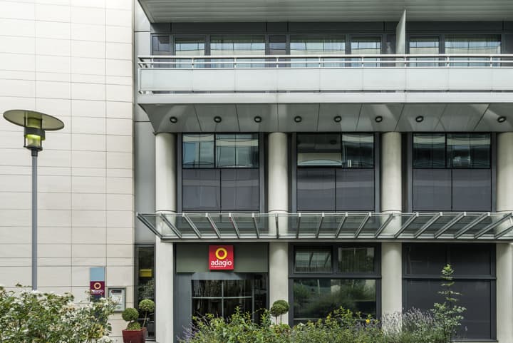 Aparthotel Adagio Paris Bercy Village