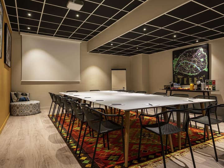 Aparthotel Adagio Paris Bercy Village