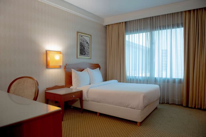 Radisson BLU Martinez Hotel, Beirut
