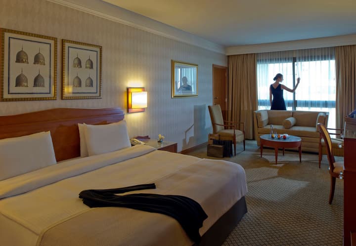 Radisson BLU Martinez Hotel, Beirut