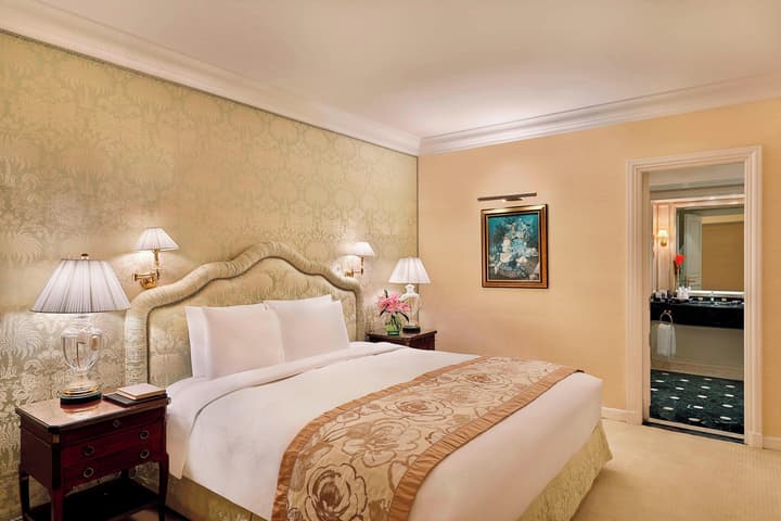 The Ritz-Carlton, Bahrain