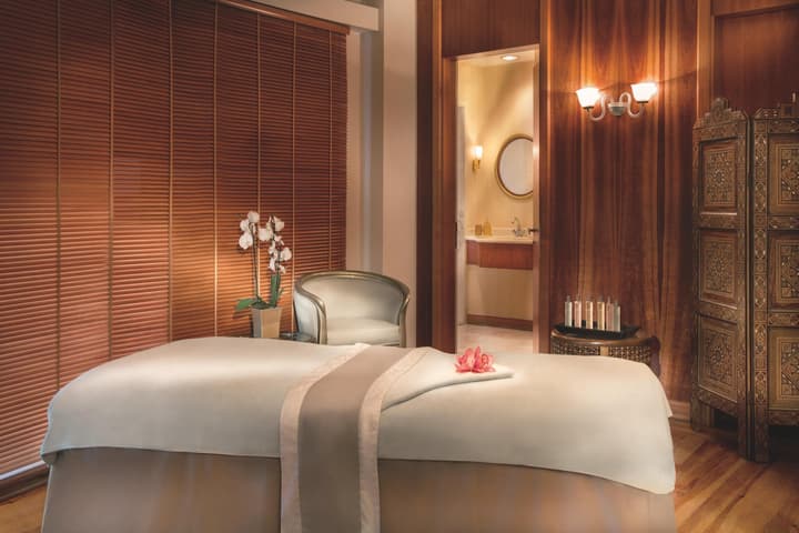 The Ritz-Carlton, Bahrain