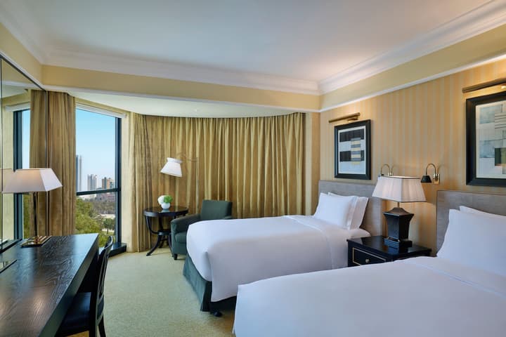 The Ritz-Carlton, Bahrain