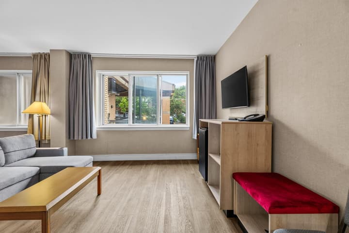 Ramada Plaza by Wyndham Montreal