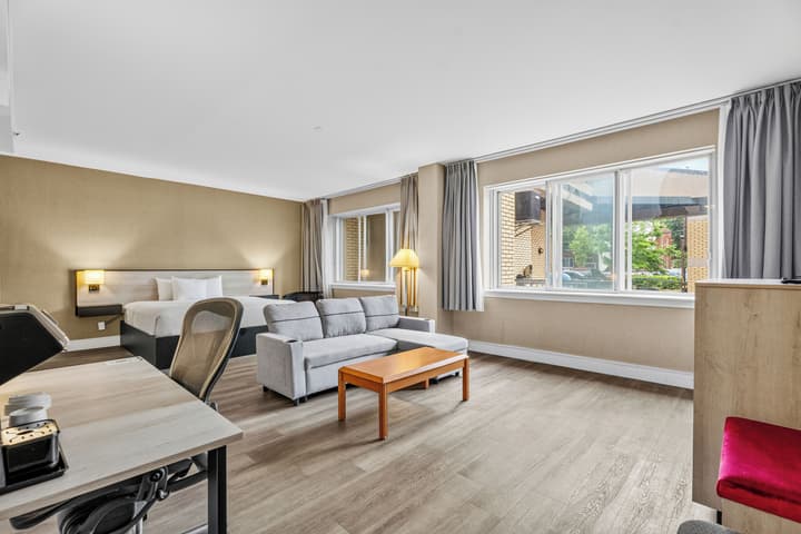 Ramada Plaza by Wyndham Montreal