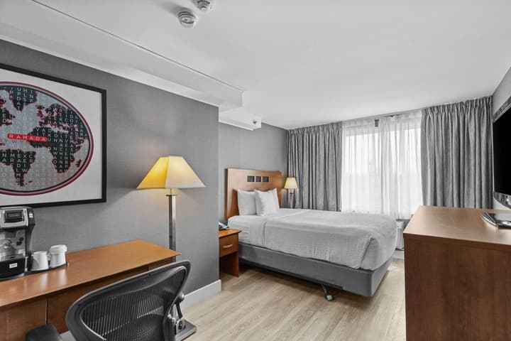 Ramada Plaza by Wyndham Montreal