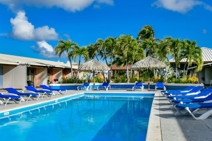 Aruba Blue Village