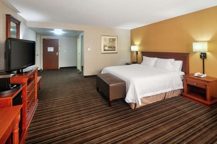 Hampton Inn & Suites by Hilton Toronto Airport
