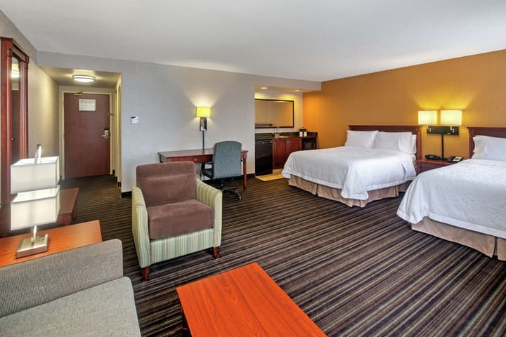 Hampton Inn & Suites by Hilton Toronto Airport