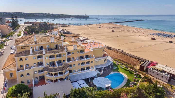 AP Oriental Beach - Adults Friendly