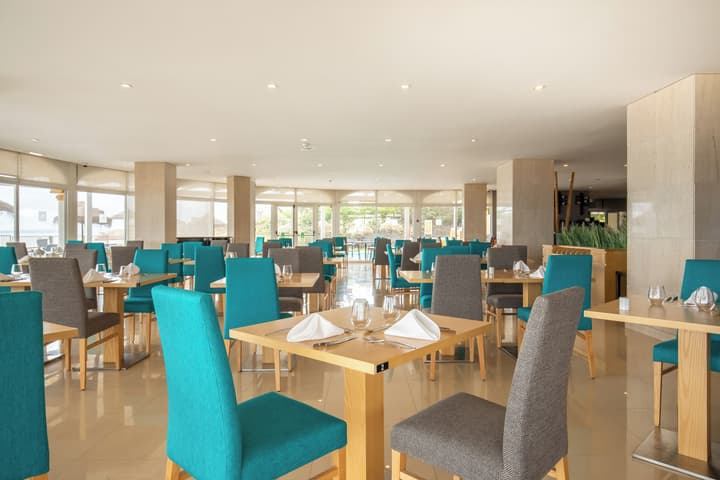 AP Oriental Beach - Adults Friendly