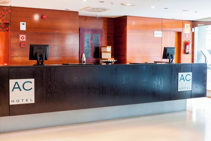 AC Hotel León San Antonio by Marriott