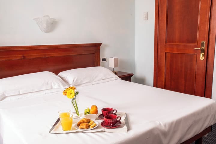 Russo Palace Hotel