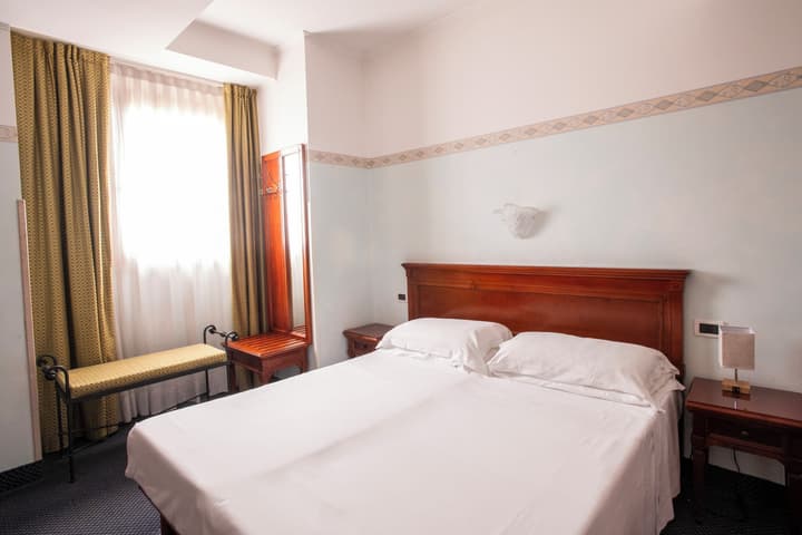 Russo Palace Hotel