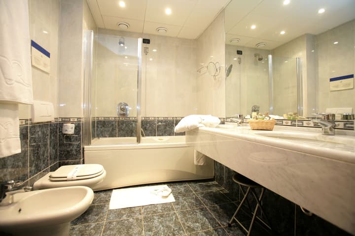 Pacific Hotel Fortino