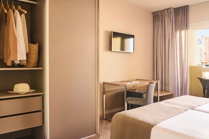 Ona Marbella Inn