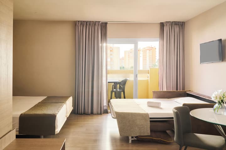 Ona Marbella Inn