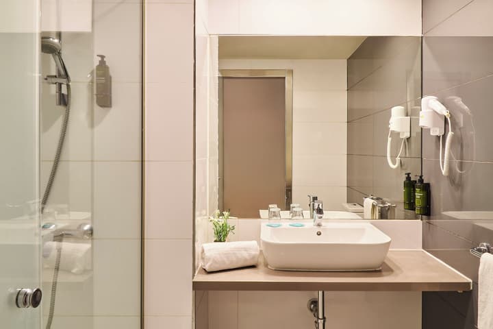 Ona Marbella Inn